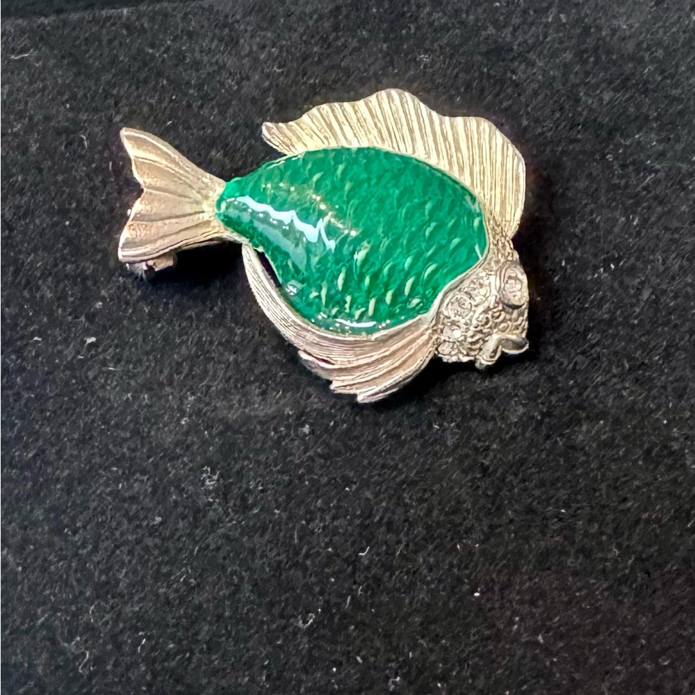 Lia Vintage Fish Brooch Green Enamel Gold Tone Pin